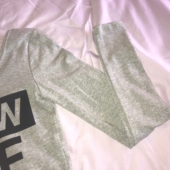 Crop Top - Picture 2 of 4